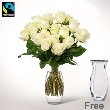 Bündel von 20 weißen FAIRTRADE Rosen mit Vase