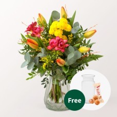 Frühlingsfest-Blumenstrauß mit Vase und 3 Ferrero Giotto