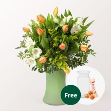 Blumenstrauß Tulpenraum mit Vase & 3 Ferrero Giotto