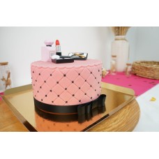 Deluxe-Make-up-Torte mit schwarzem Band (Klein (18 cm (12 Teile)))