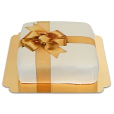Weiße Geschenkbox Kuchen
