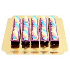 15 Brownies mit Marshmallow-Dekoration