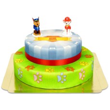 Chase und Marshall von PAW Patrol auf zweistöckigem Hundeheldenkuchen