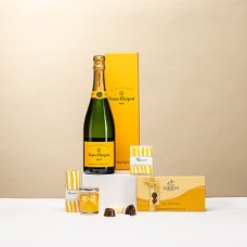 Ein legendäres Geschenk zum Feiern: Veuve Clicquot, Rigaud-Kerze & Godiva-Pralinen