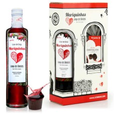 Ginja de Obidos mit Schokoladengläsern – Sauerkirschlikör aus Portugal 18 %