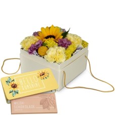 Flowerbox «Arles» (15 cm) mit Munz Tafel Schokolade «Hello Sunshine»