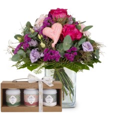 Blumenstrauß „Sweet Bloom“ mit Gottlieber-Tee-Geschenkset (Mindestbestellwert)