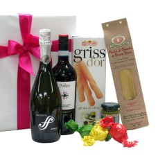 Italienischer Prosecco-Wein und italienische Leckereien als Geschenk