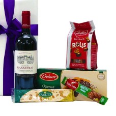 Französischer Wein und belgische Leckereien als Geschenk