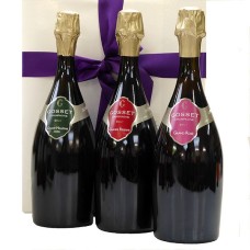 Gosset Grande Re servieren, Rose und Mille Sime als Geschenke verpackt