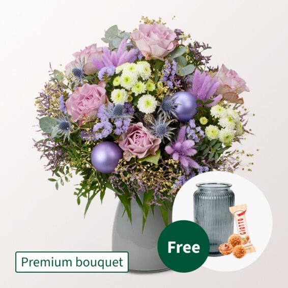 Premium-Strauß Weihnachtsherz mit Premium-Vase & 3 Ferrero Giotto