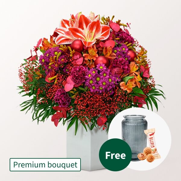Premium Blumenstrauß Winterherz mit Premium Vase &amp; 3 Ferrero Giotto