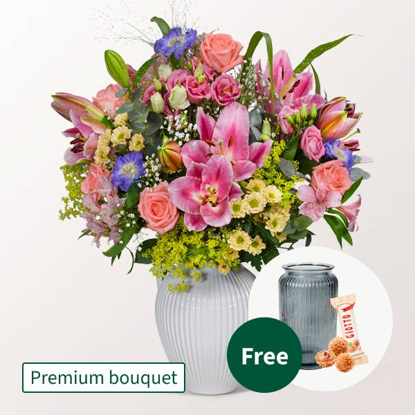Premium Bouquet Meisterwerk mit Premium Vase &amp; 3 Ferrero Giotto