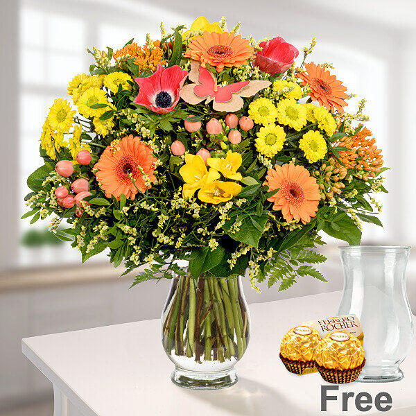 Blumenstrauß Fruhlingszauber Mit Vase Und Ferrero Raffaello