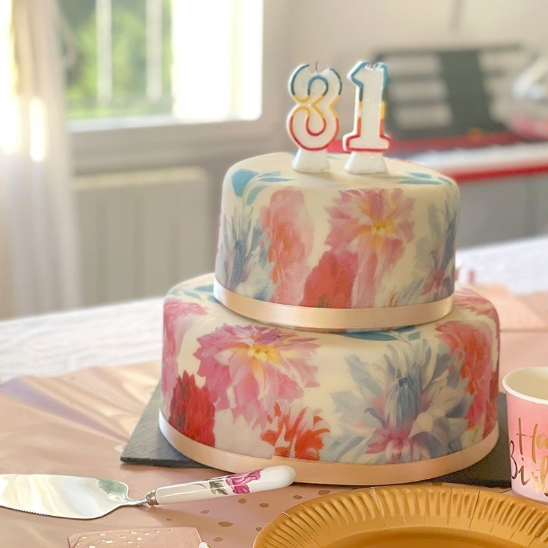 2-stöckiger Deluxe-Blumenkuchen