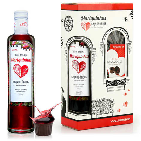Ginja de Obidos mit Schokoladengläsern – Sauerkirschlikör aus Portugal 18 %