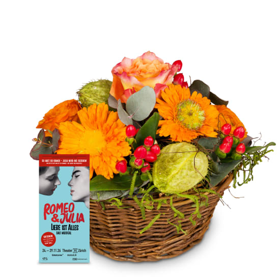 Blumenarrangement „Pure Spring“ mit einem Gutschein für das Musical „Romeo & Julia“ (Mindestpreis)