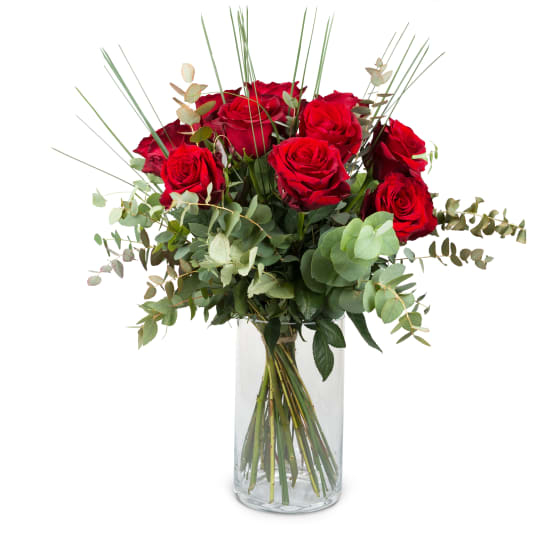 12 rote Rosen mit Grün