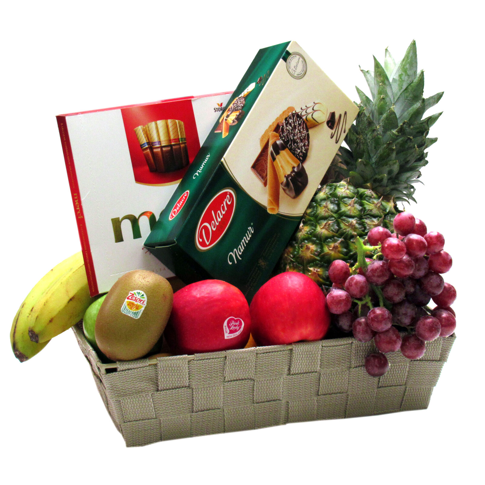 Obstkorb mit belgischen Keksen und Schokolade